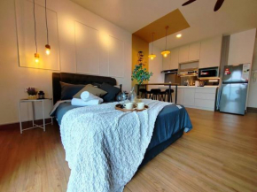 Simfoni Sweet French Modern Studio Wi-Fi Netflix